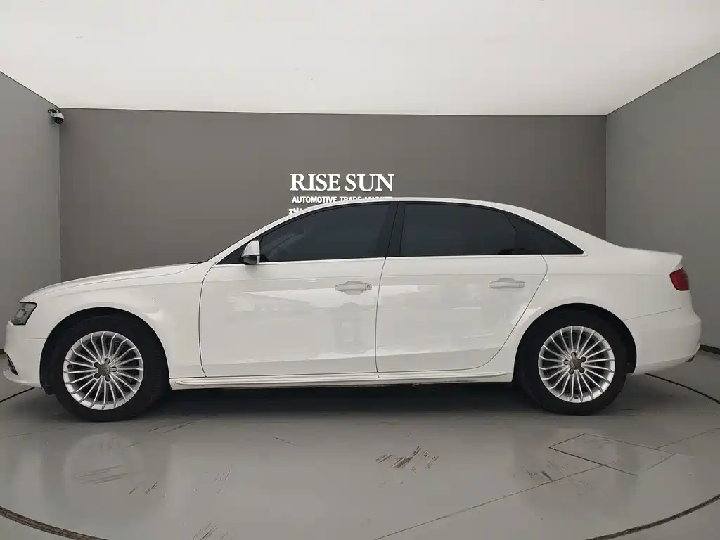 Audi A4L — миниатюра 3