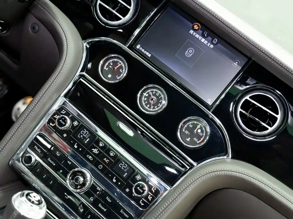 Bentley Mulsanne — миниатюра 18