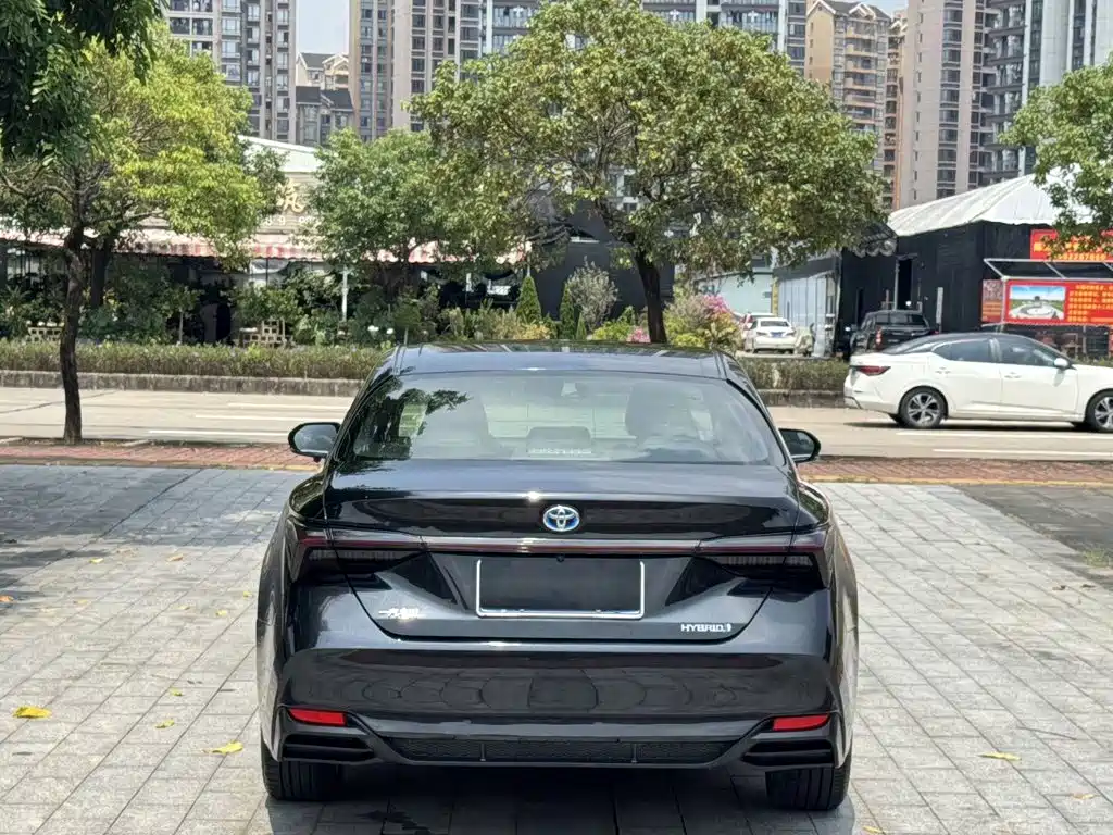 Toyota Avalon — миниатюра 5