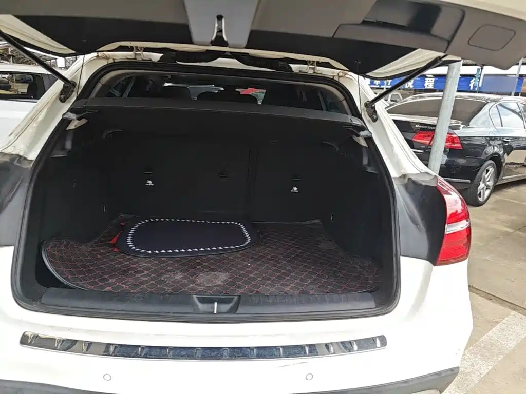Mercedes-Benz GLA — миниатюра 19
