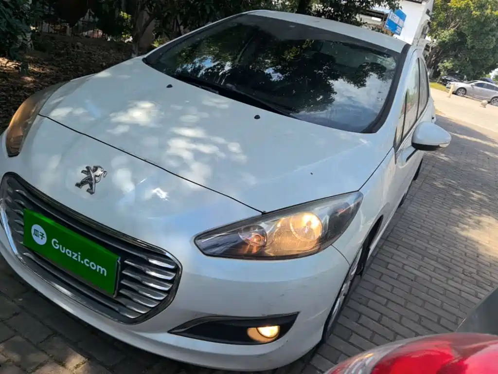 Peugeot 308 2016