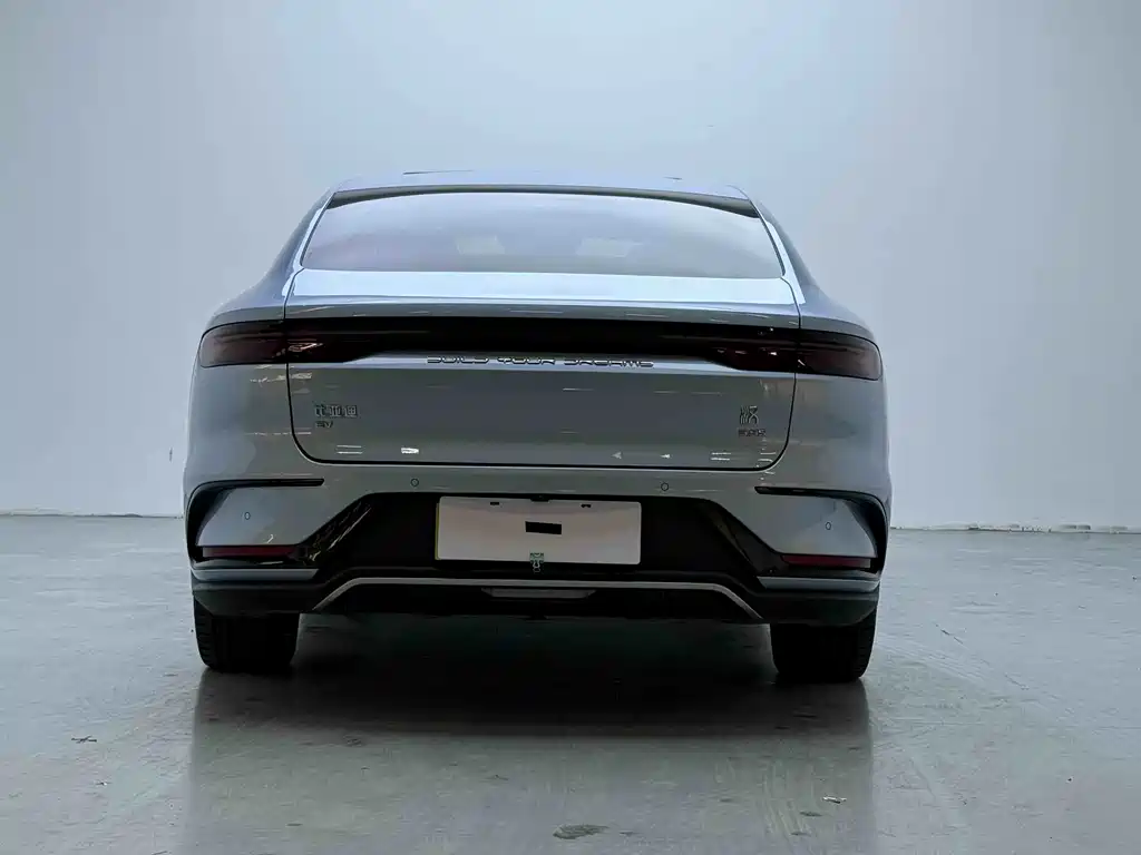 BYD Han — миниатюра 9