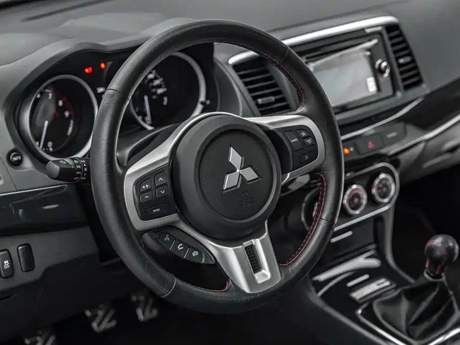 Mitsubishi Lancer — миниатюра 16