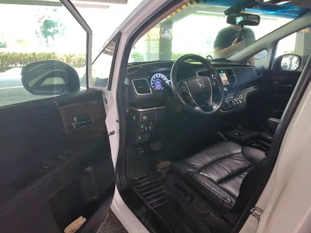 Honda Odyssey — миниатюра 12