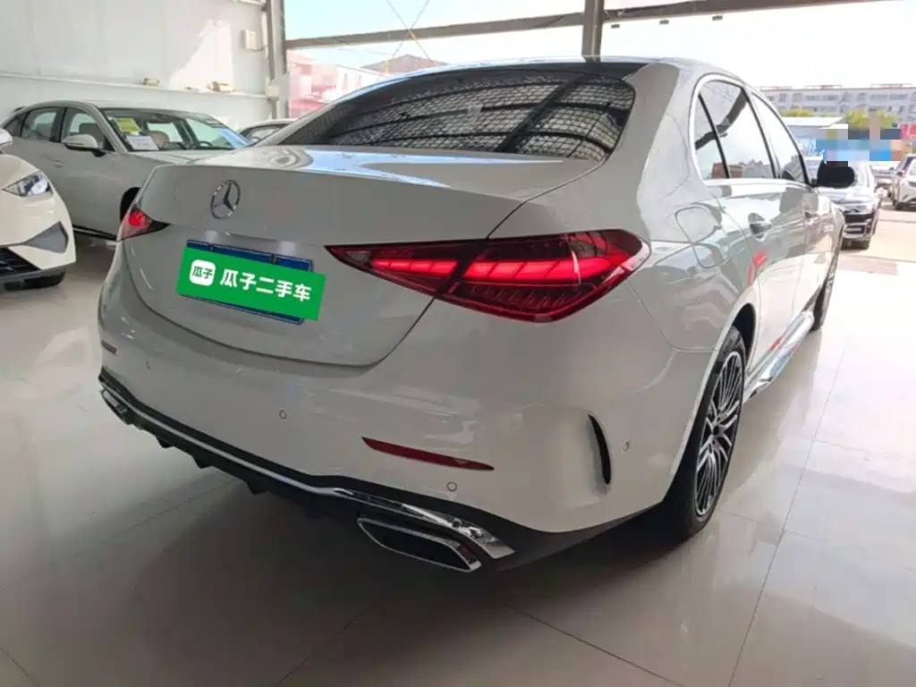 Mercedes-Benz C-Class — миниатюра 7