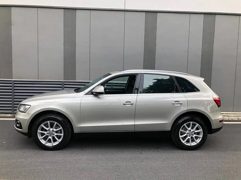 Audi Q5 — миниатюра 12