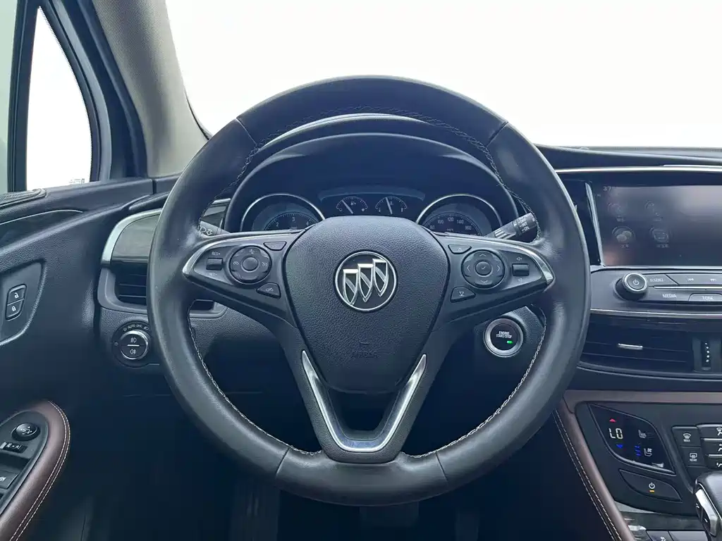 Buick Envision Plus — миниатюра 7