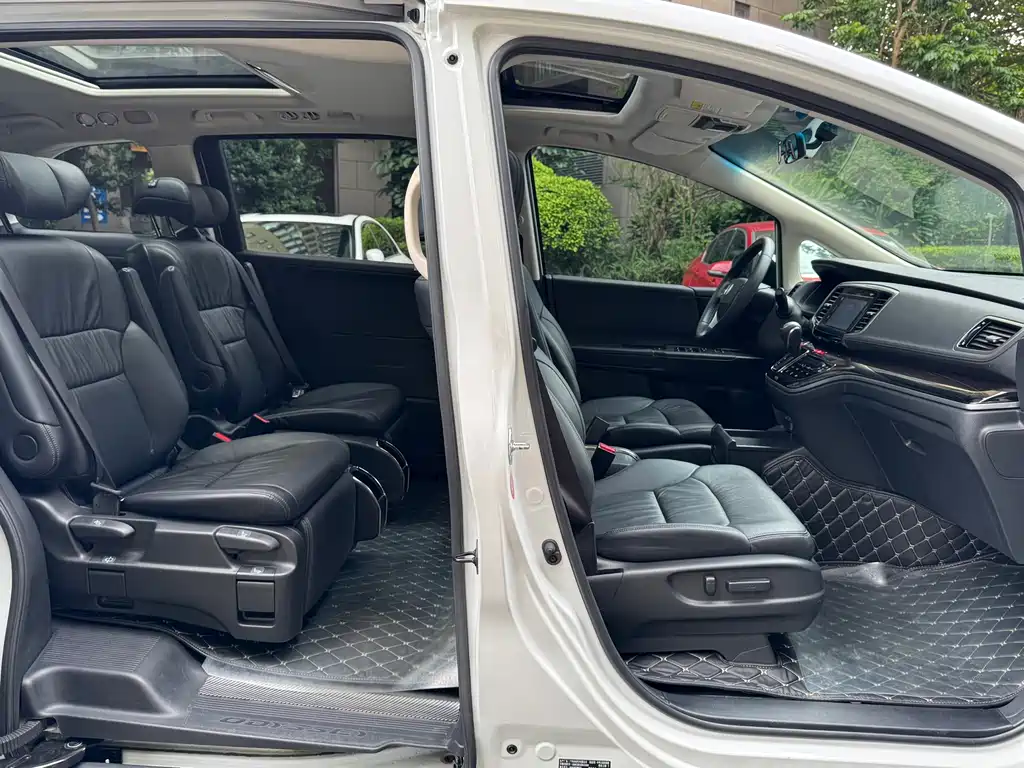 Honda Odyssey — миниатюра 15