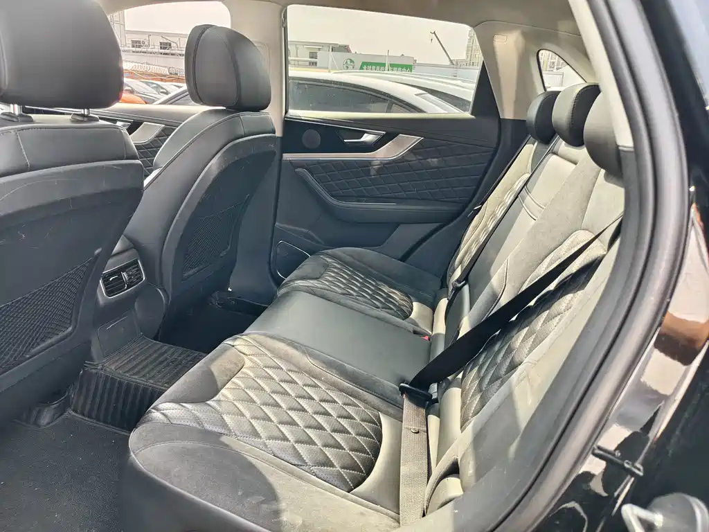 Hongqi Hongqi HS5 — миниатюра 11