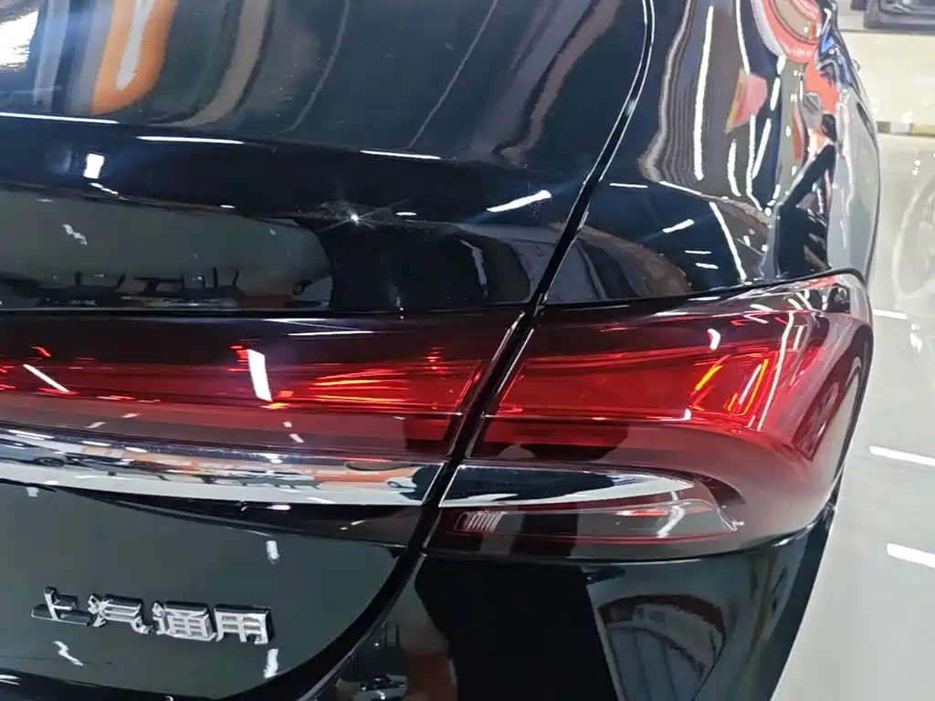 Buick LaCrosse — миниатюра 8
