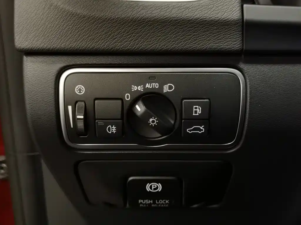 Volvo V60 — миниатюра 21