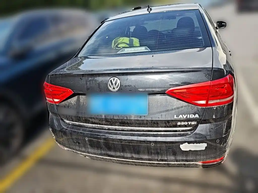 Volkswagen Lavida — миниатюра 8