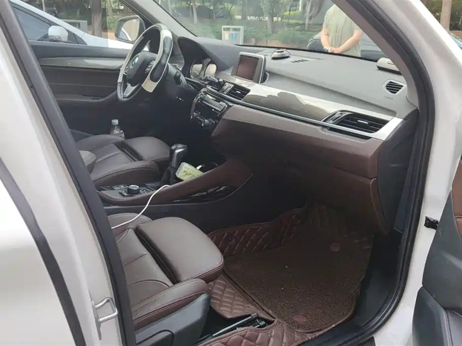 BMW X1 2019 sDrive18Li Premium