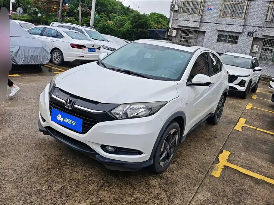 Honda Vezel 2016 1.8L CVT