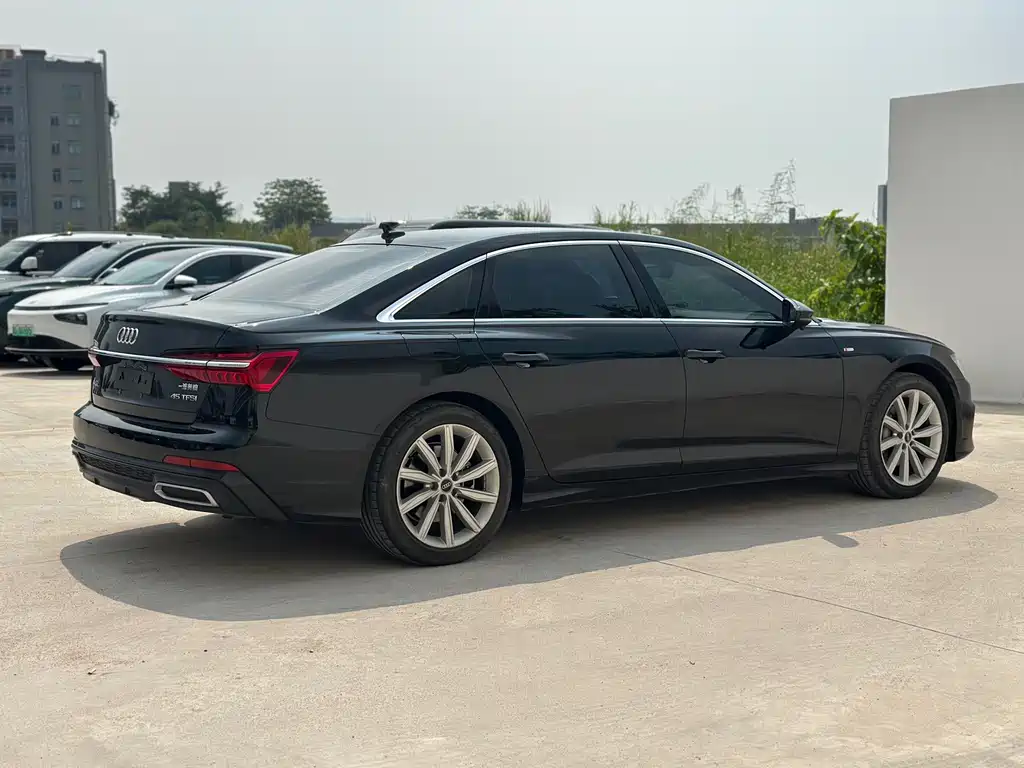Audi A6L — миниатюра 16