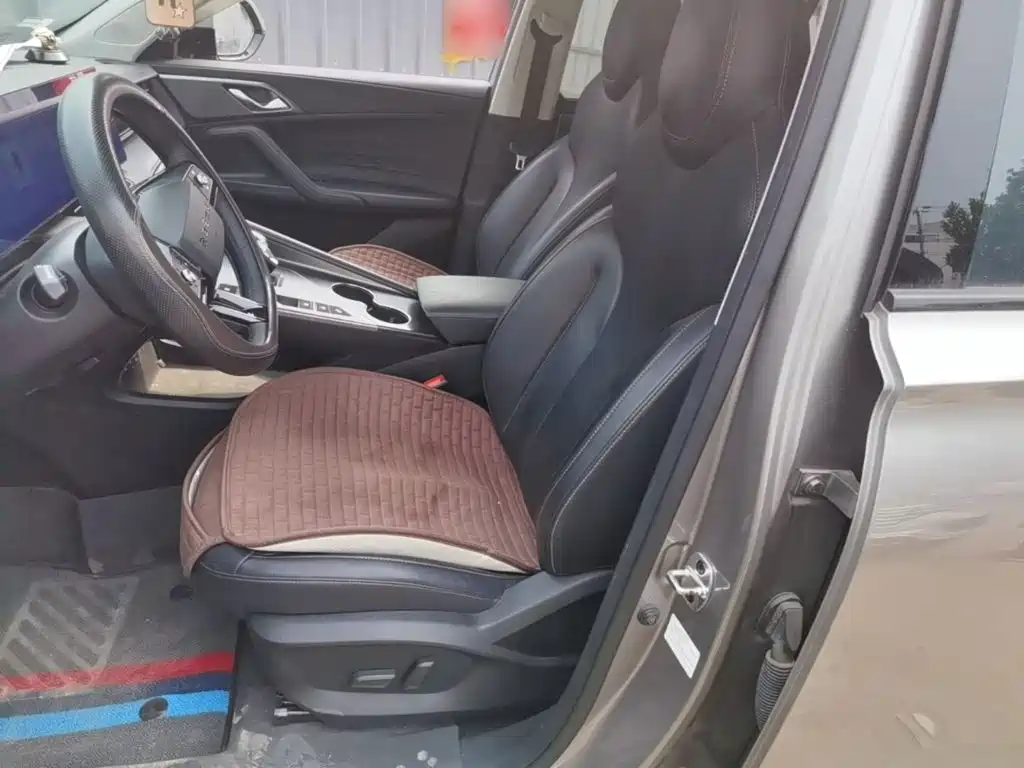Roewe RX5 — миниатюра 15