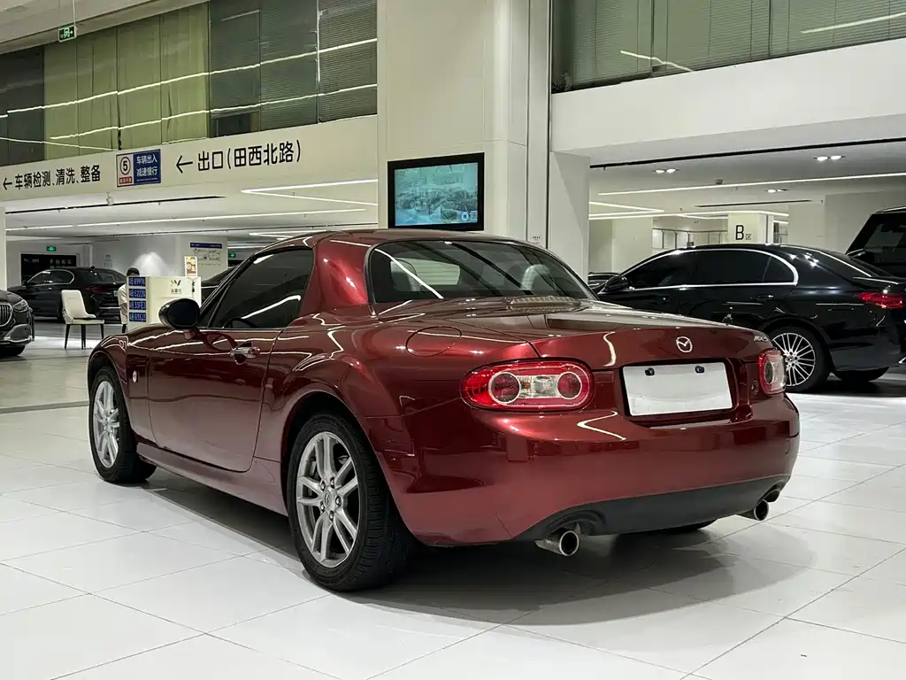 Mazda MX-5 2.0, фото 11