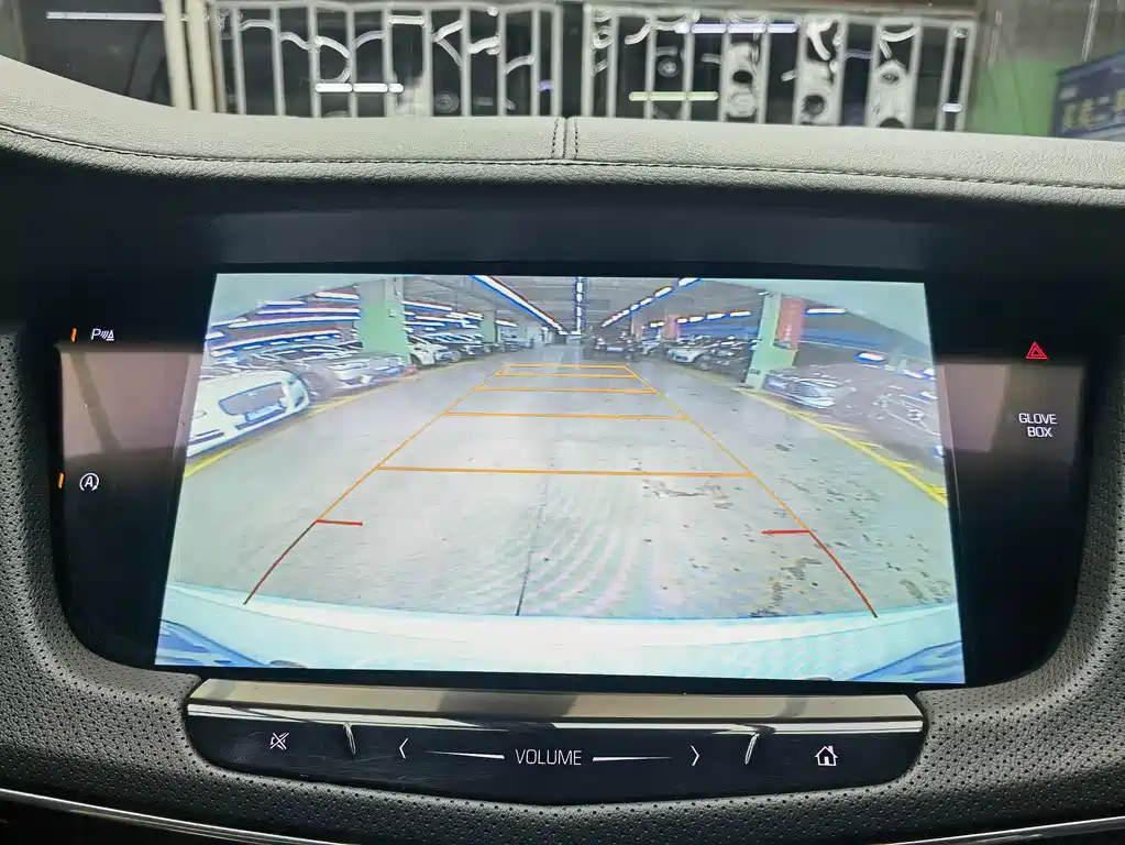 Cadillac CT6 — миниатюра 11