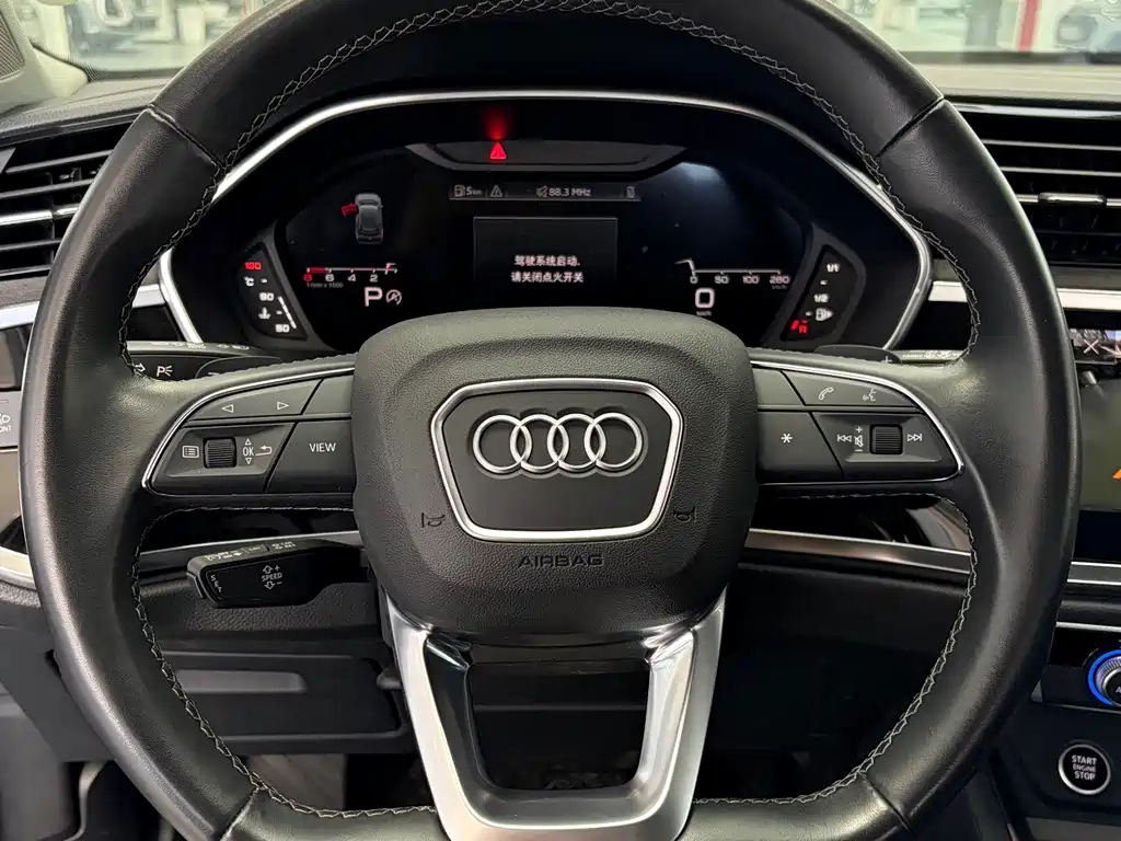 Audi Q3 — миниатюра 9