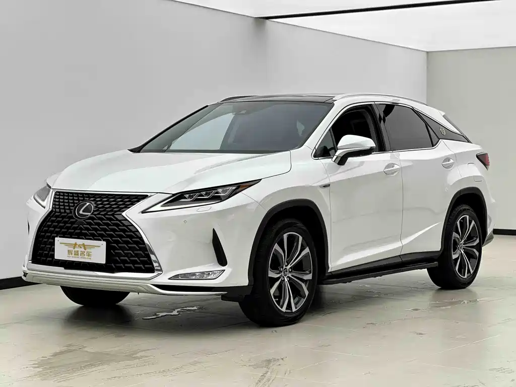 Lexus RX 2022