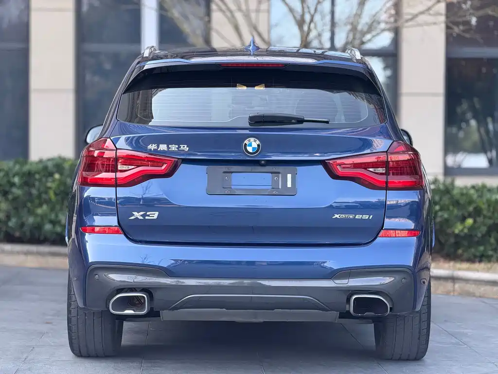BMW X3 — миниатюра 9