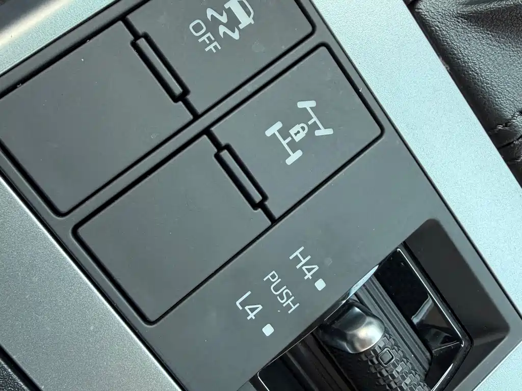 Toyota Prado — миниатюра 16