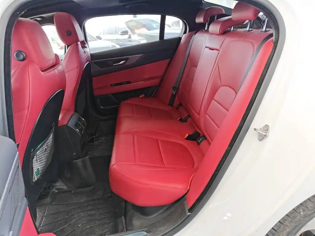 Jaguar XEL — миниатюра 17