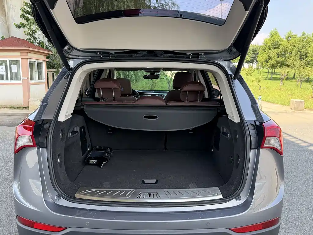 Buick Envision Plus — миниатюра 12