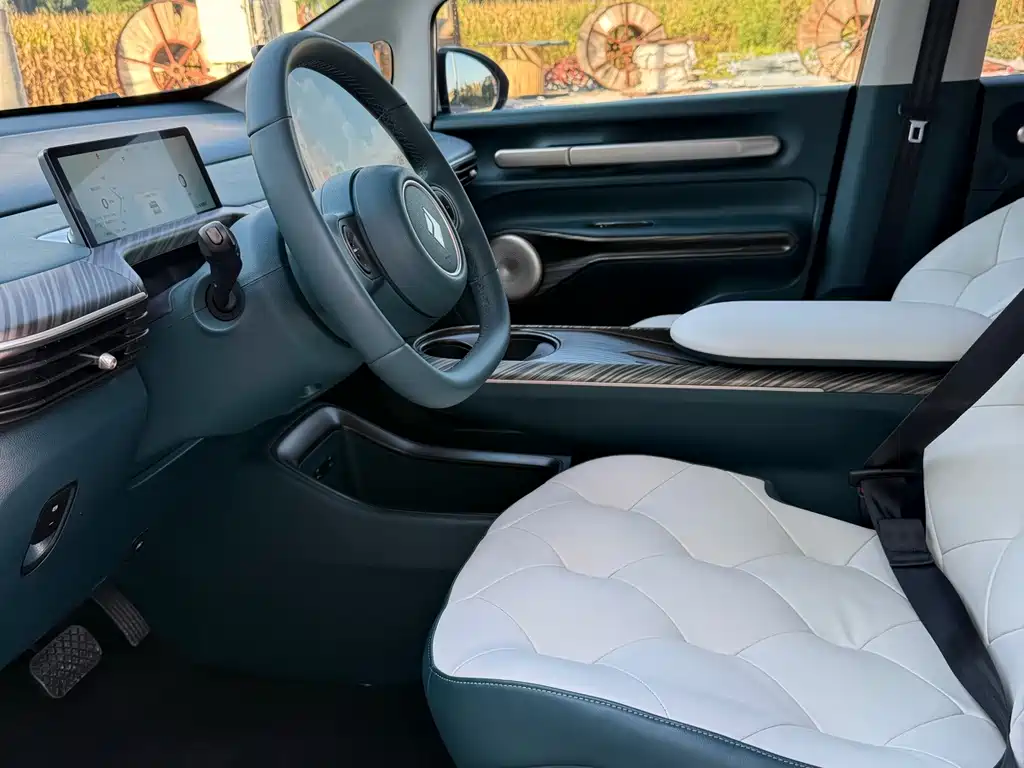 Baojun Yunduo — миниатюра 4