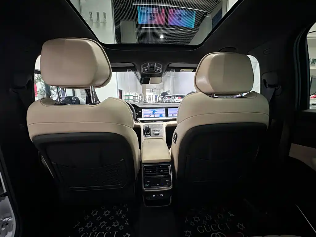 Geely Xingyue L — миниатюра 10