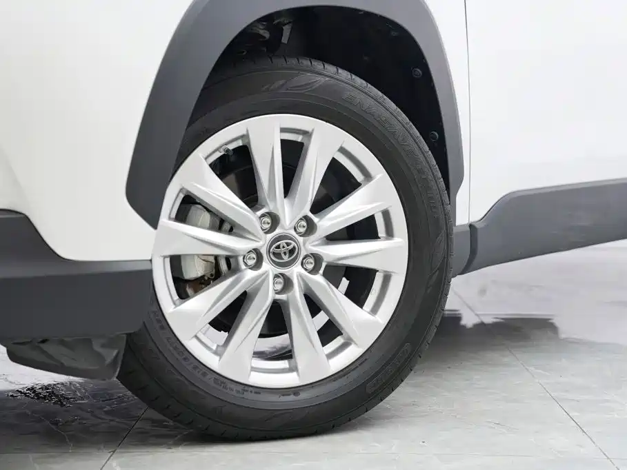Toyota Corolla Cross — миниатюра 3