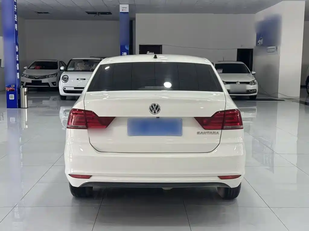 Volkswagen Santana — миниатюра 10
