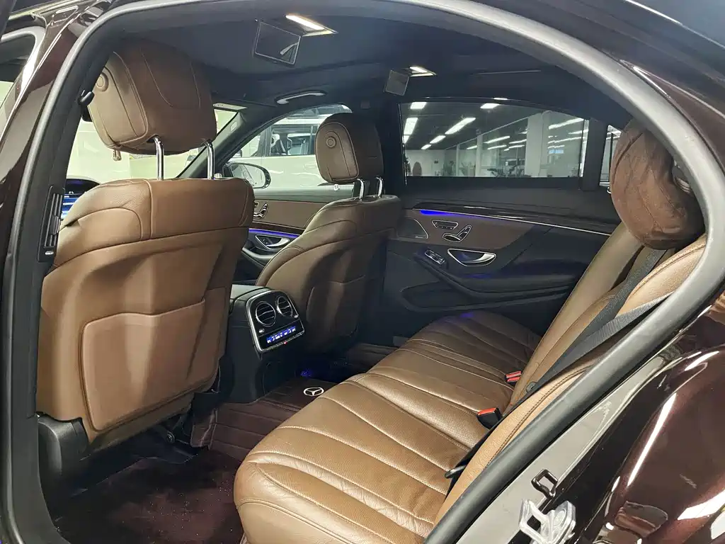 Mercedes-Benz S-Class — миниатюра 8