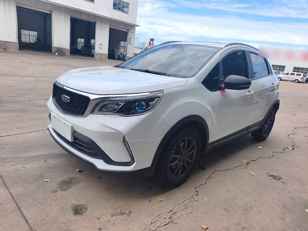 Geely Vision X3 1.5 л 2021 г. Белый, пробег 43600 км