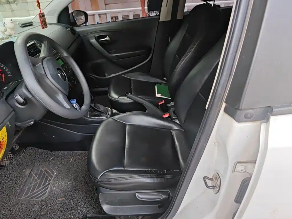 Volkswagen Polo — миниатюра 11