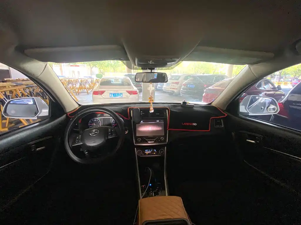 Landwind Landwind X5 — миниатюра 5