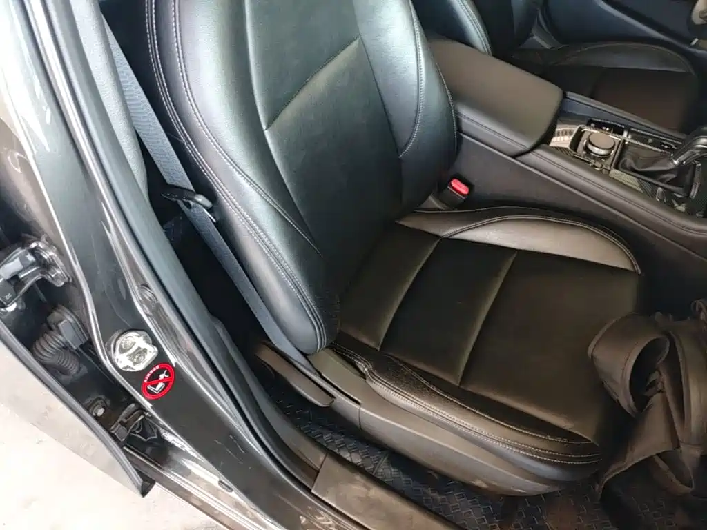 Mazda 3 Axela — миниатюра 25