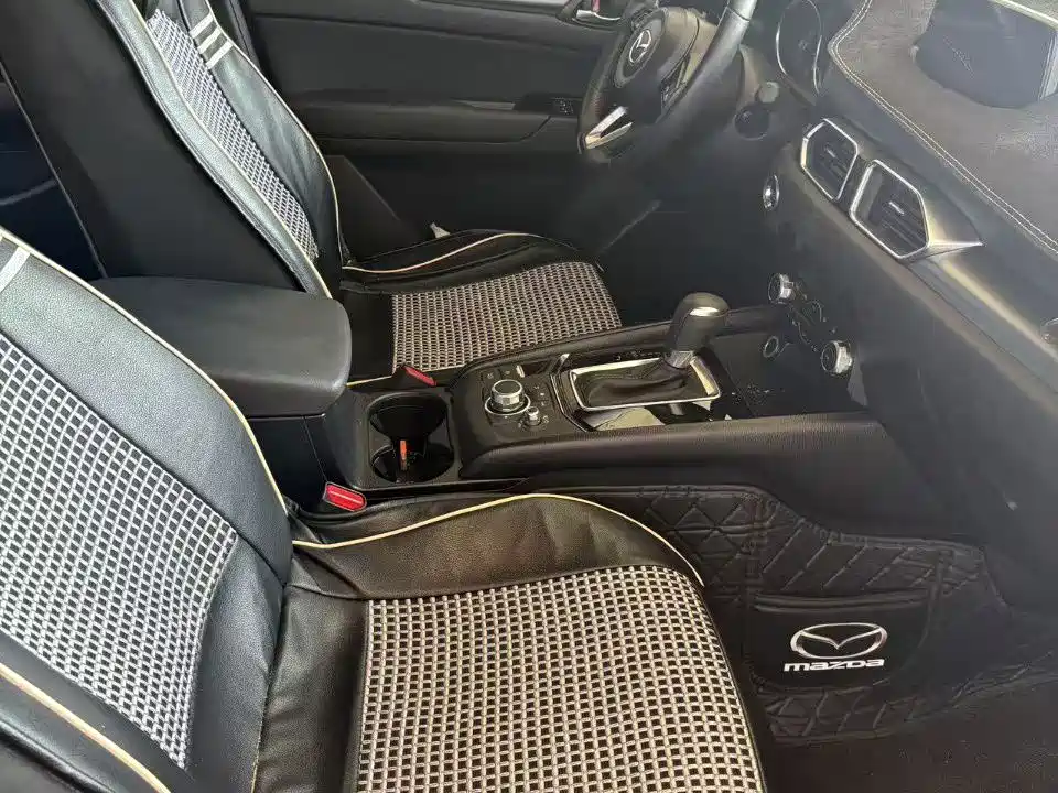 MAZDA CX 5