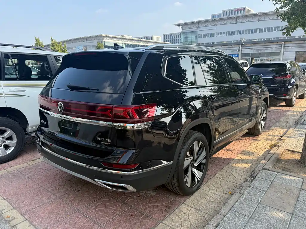 Volkswagen Teramont — миниатюра 9