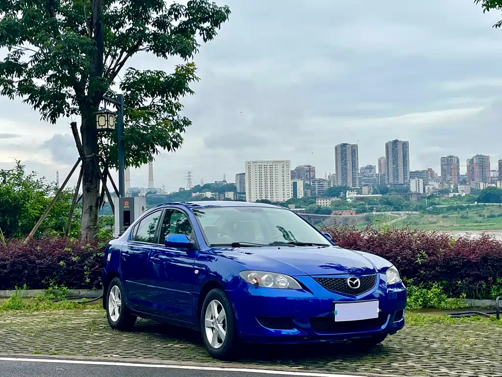 Mazda Mazda3 2010 1.6L MT Fashion
