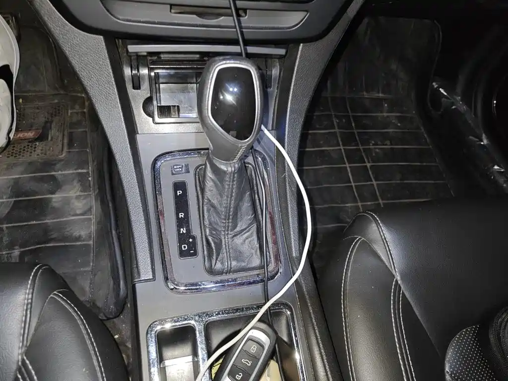 Geely Emgrand — миниатюра 15