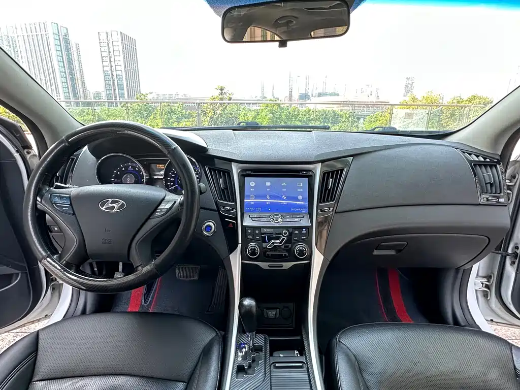 Hyundai Sonata — миниатюра 14
