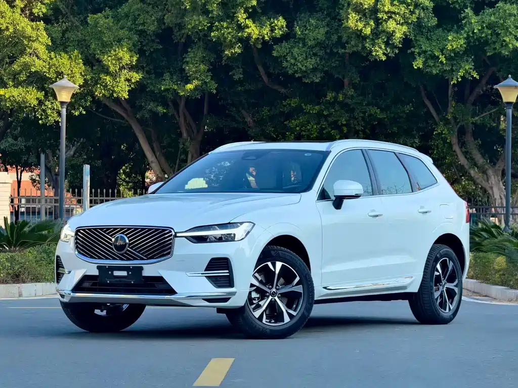 Volvo XC60 2026