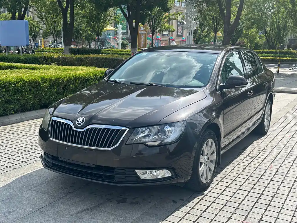 Skoda Superb 2015
