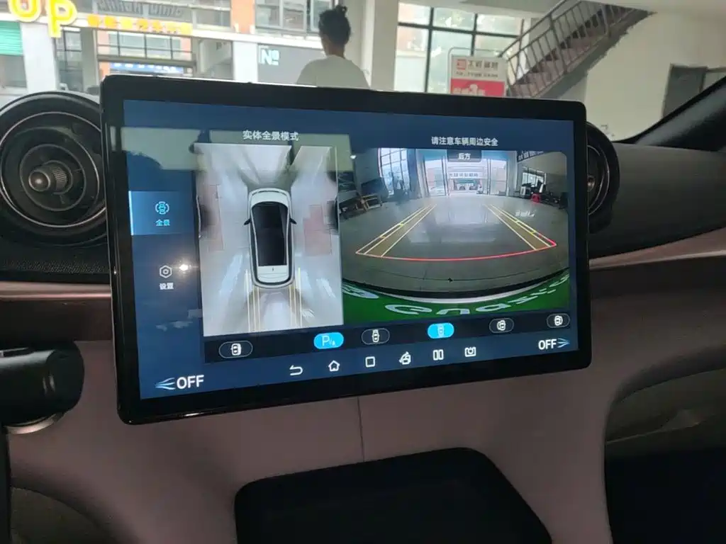 BYD Dolphin — миниатюра 13