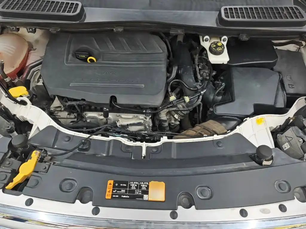 Ford Kuga — миниатюра 20