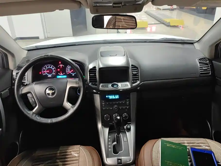Chevrolet Captiva — миниатюра 12