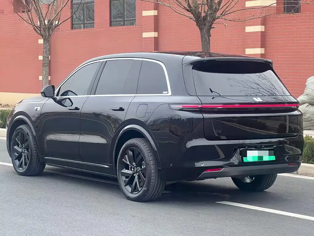 Li Auto IDEAL L8