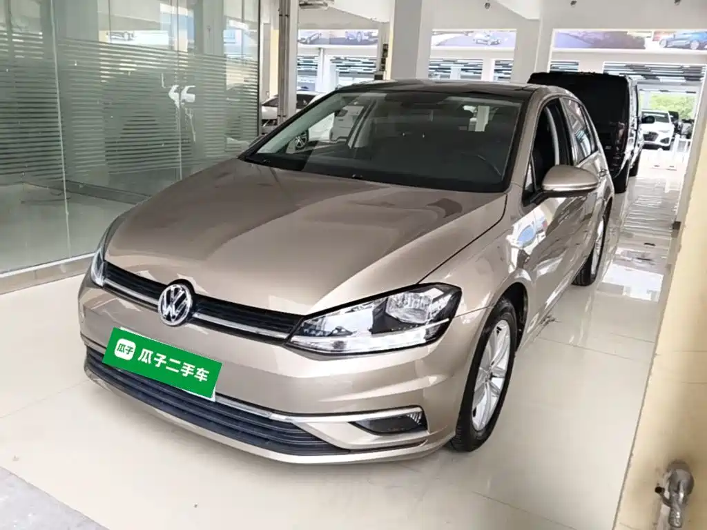 Volkswagen Golf — миниатюра 2