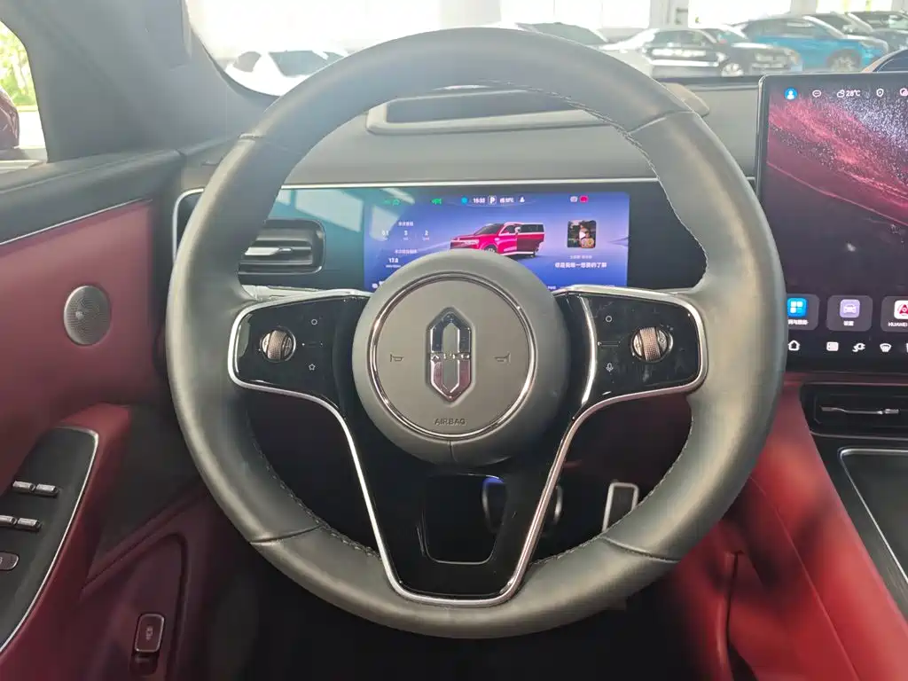 AITO AITO M7 — миниатюра 8